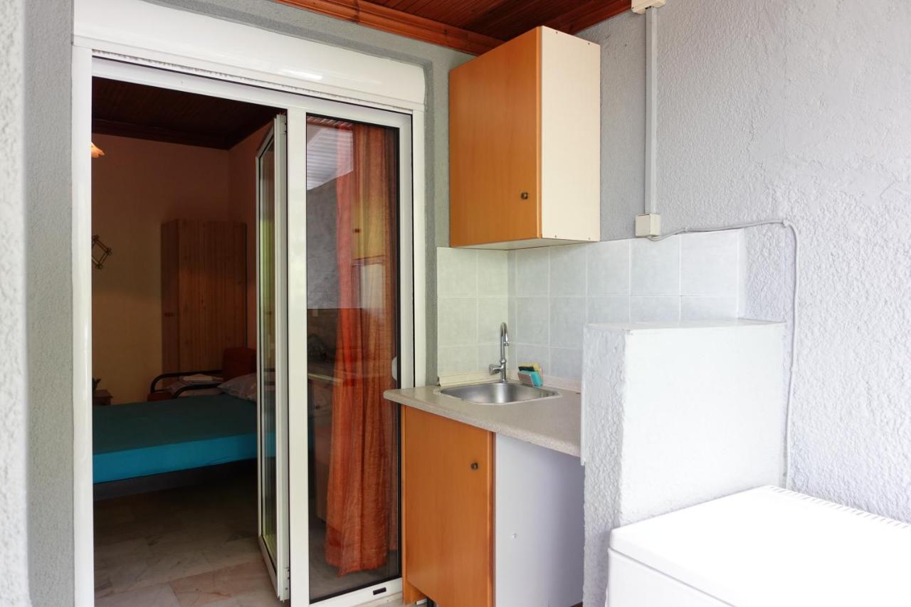 Camping Mitikas And Bungalows 플라카 리토코로우 외부 사진