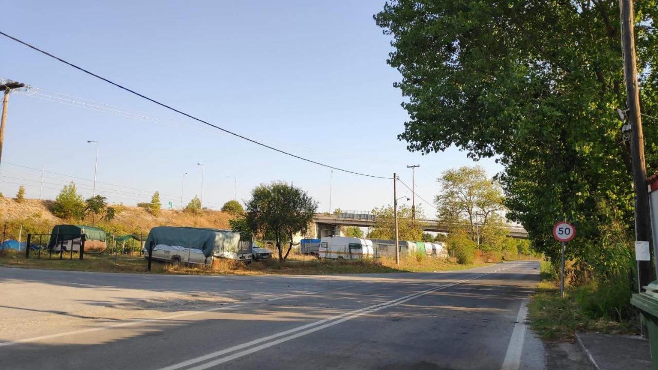 Camping Mitikas And Bungalows 플라카 리토코로우 외부 사진