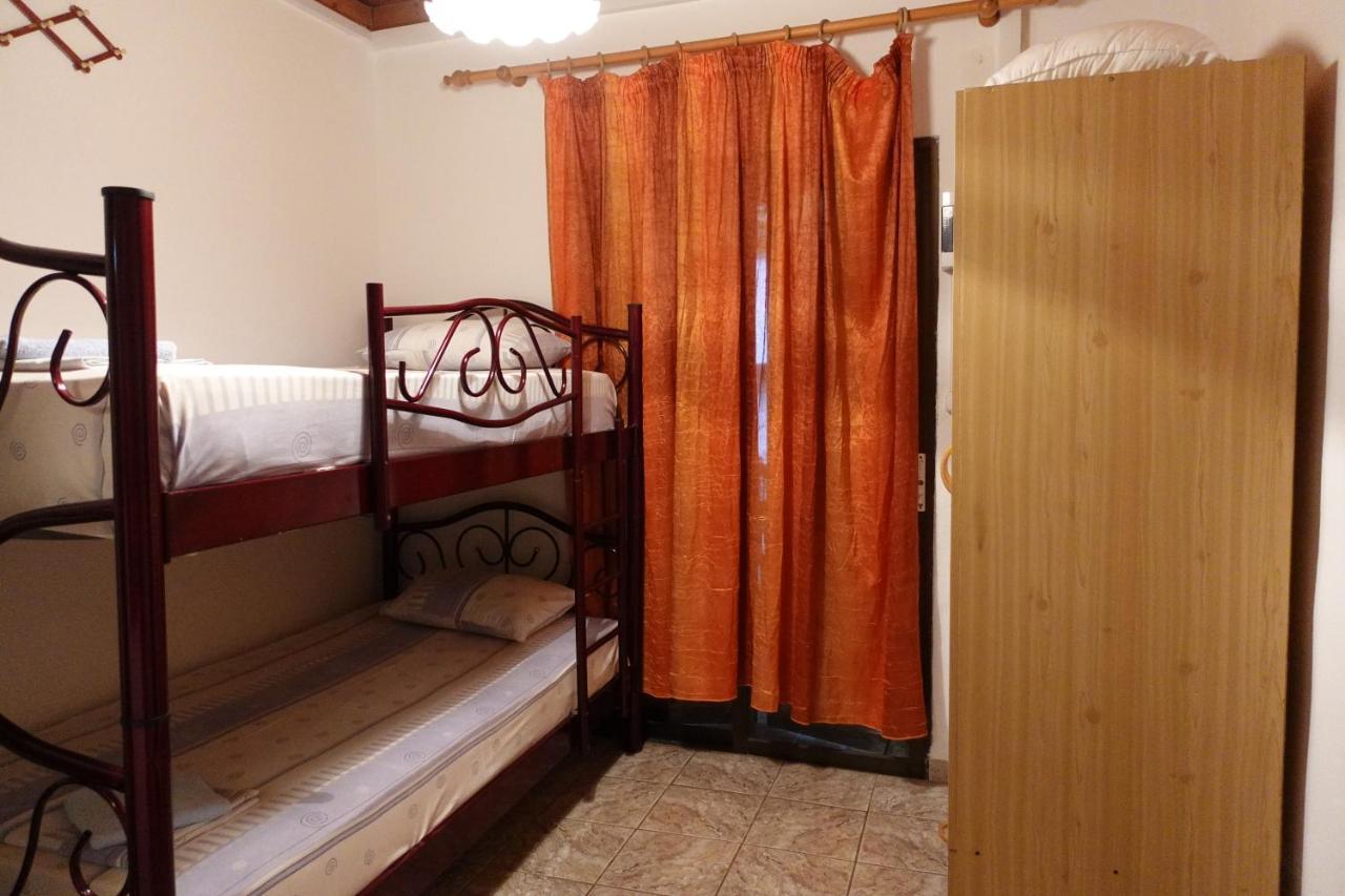 Camping Mitikas And Bungalows 플라카 리토코로우 외부 사진